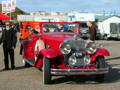 Cadillac Series 355 — 6