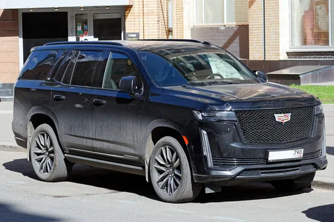 Cadillac Escalade — 2