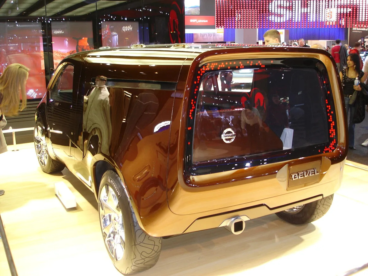 Nissan Bevel