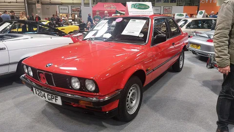 BMW E30 — 3