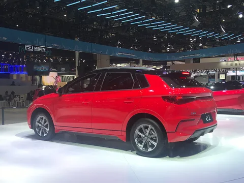 BYD e2 — 3