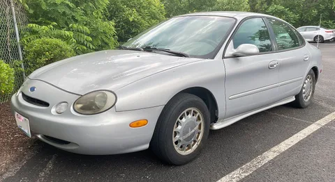 Ford Taurus 3rd generation — 5
