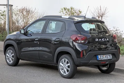 Dacia Spring — 8