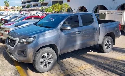 Peugeot Landtrek — 5
