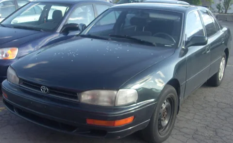 Toyota Camry (XV10) — 3