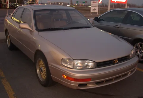 Toyota Camry (XV10) — 5