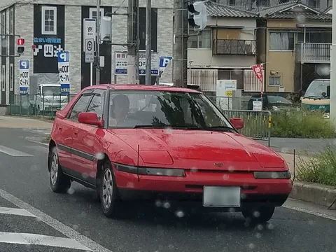 Mazda Familia Astina — 7