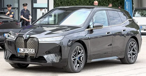 BMW iX