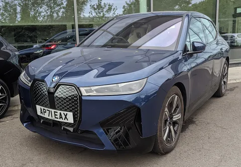 BMW iX — 3
