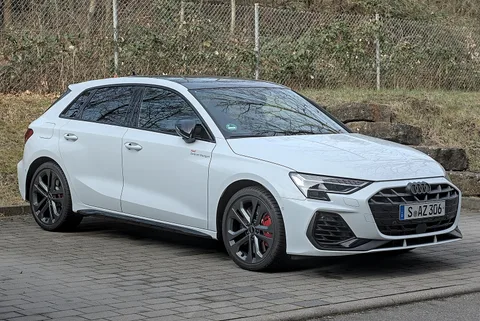 Audi A3 8Y — 5