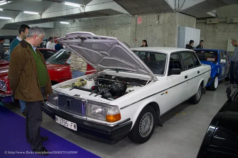 Volvo 244 — 7