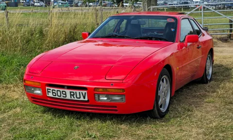 Porsche 944 S — 3