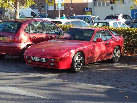 Porsche 944 S2 — 4