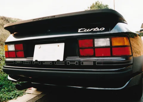 Porsche 944 Turbo — 3