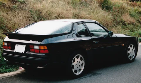 Porsche 944 Turbo — 4