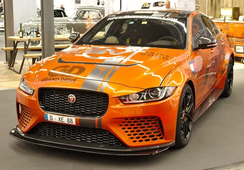 Jaguar XE SV Project 8