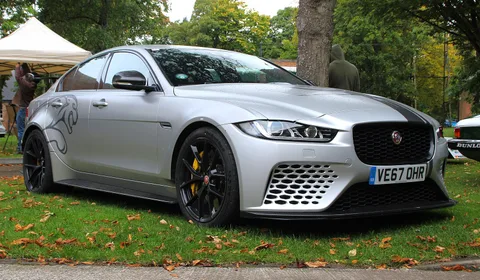 Jaguar XE SV Project 8 — 7
