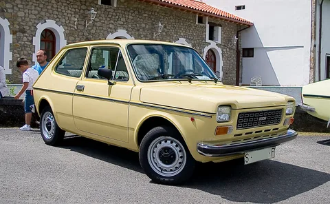 SEAT 127 MK1