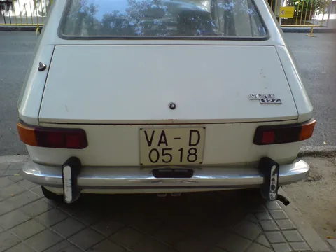 SEAT 127 MK1 — 6