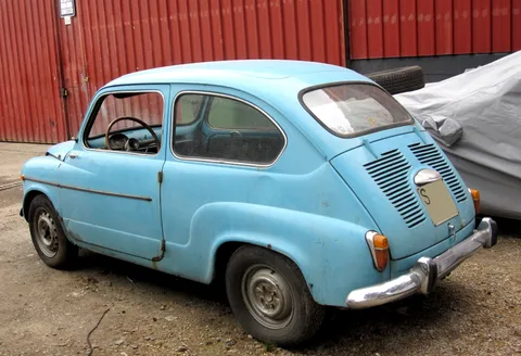 SEAT 600 D — 8