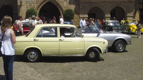 SEAT 850 4p — 8