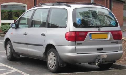 SEAT Alhambra Mk1 — 5