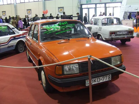 Škoda 120 GLS — 2