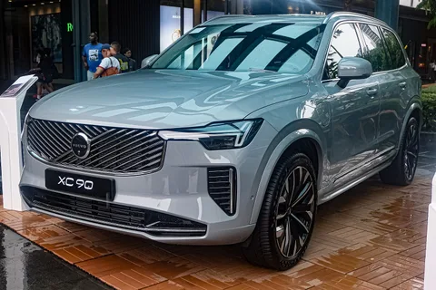 Volvo XC90 II Plug-in Hybrid