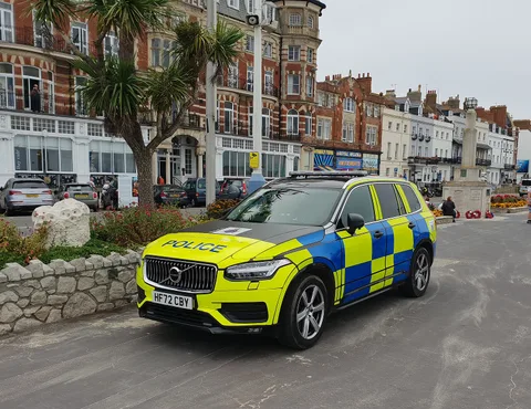 Volvo XC90 II Plug-in Hybrid — 8
