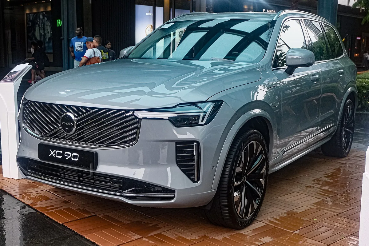 Volvo XC90 II Plug-in Hybrid