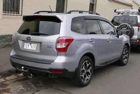 Subaru Forester (SJ) — 6