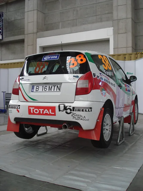 Citroën C2 R2 — 8