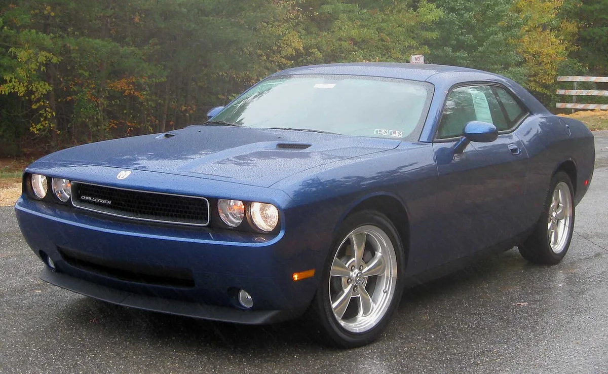 Dodge Challenger (LC)