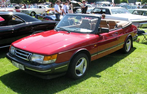Saab 900 (first generation) convertible — 3