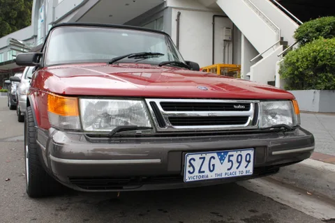 Saab 900 (first generation) convertible — 7