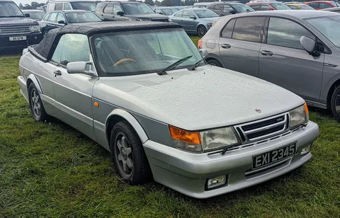 Saab 900 (first generation) convertible — 8