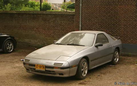 Mazda RX-7 (FC) — 4