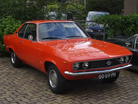 Opel Manta A — 4