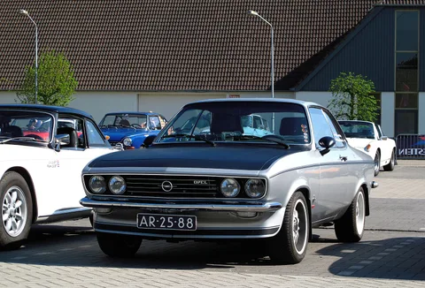 Opel Manta A — 7