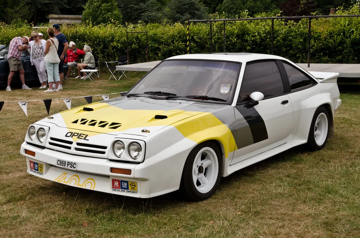 Opel Manta 400
