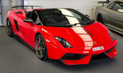 Lamborghini Gallardo LP570-4 Spyder Performante — 3