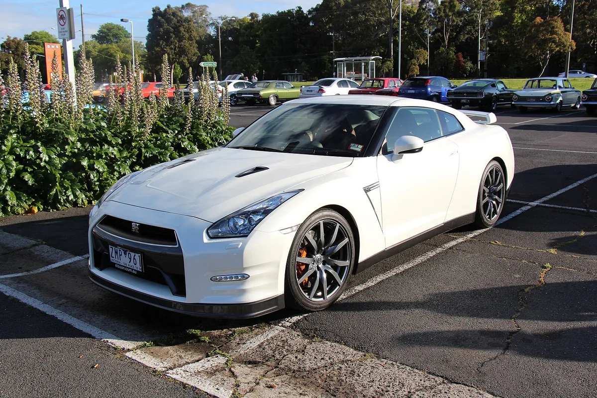 Nissan GT-R (R35, 2011 facelift)