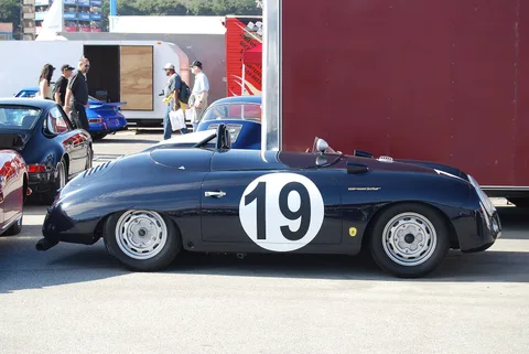 Porsche 356 Speedster — 5