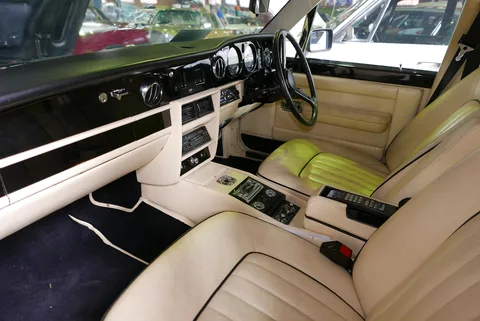 Bentley Mulsanne Turbo — 3