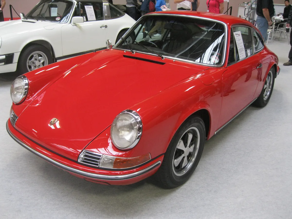 Porsche 911 T