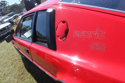 Lotus Esprit S2 — 3