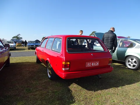 Holden Gemini — 8