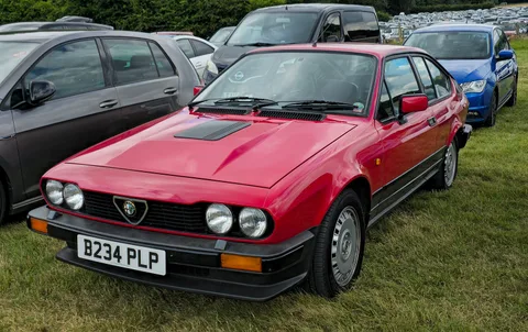Alfa Romeo GTV6 — 7
