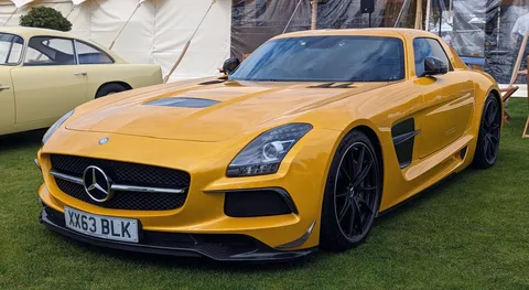 Mercedes-Benz SLS AMG Black Series — 2