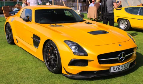 Mercedes-Benz SLS AMG Black Series — 3
